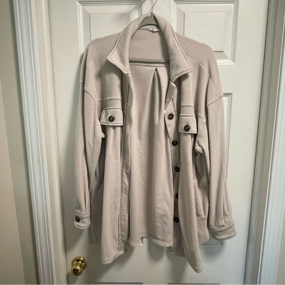 Cream shacket